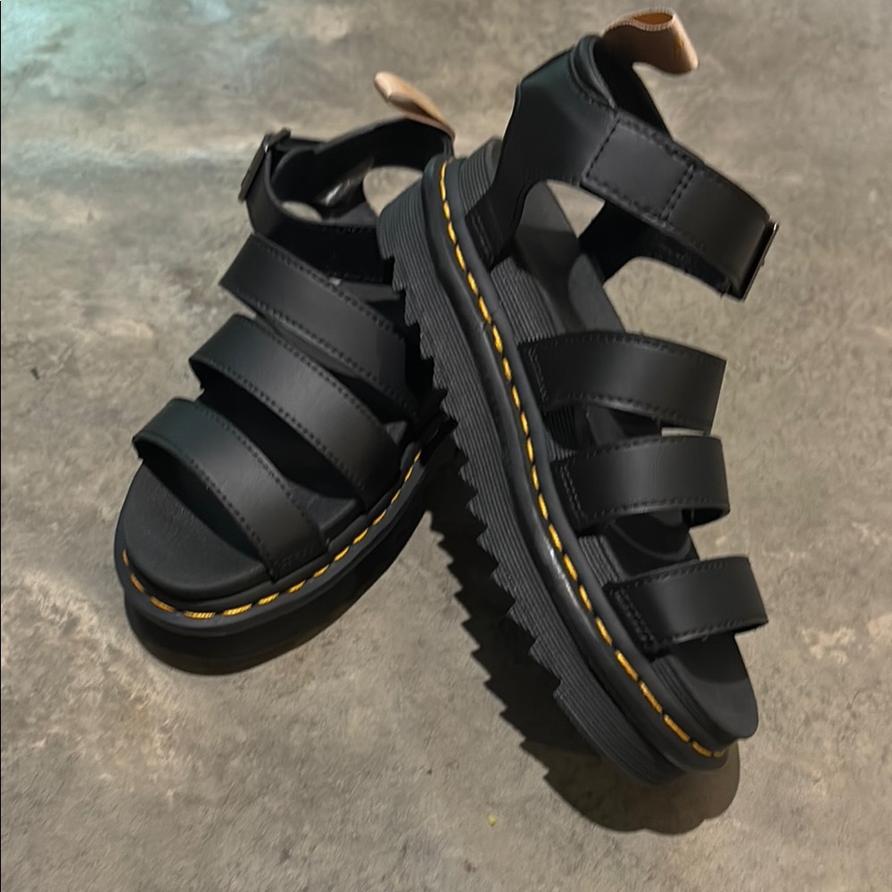 Dr. Martens air waive Black Strappy Platform Sandals